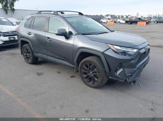 TOYOTA RAV4 XLE PREMIUM