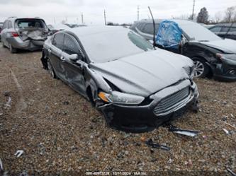 FORD FUSION HYBRID TITANIUM