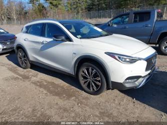 INFINITI QX30 PREMIUM