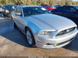 FORD MUSTANG V6 PREMIUM