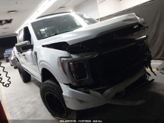 FORD F-150 LARIAT