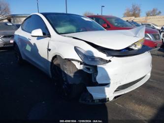 TESLA MODEL Y PERFORMANCE DUAL MOTOR ALL-WHEEL DRIVE