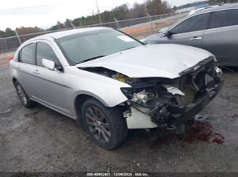 CHRYSLER 200 TOURING