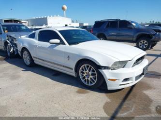 FORD MUSTANG V6 PREMIUM