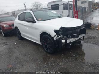 ALFA ROMEO STELVIO TI SPORT AWD