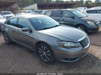 CHRYSLER 200 TOURING