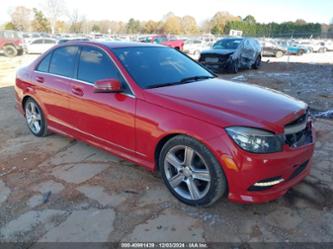 MERCEDES-BENZ C-CLASS LUXURY/SPORT