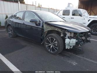 TOYOTA CAMRY HYBRID SE HYBRID