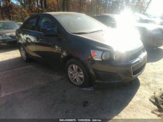 CHEVROLET SONIC LT AUTO