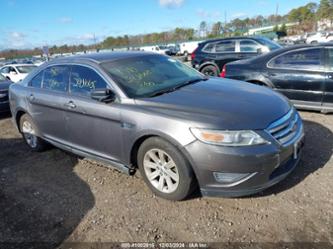 FORD TAURUS SE