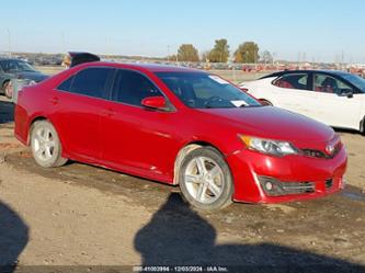 TOYOTA CAMRY SE