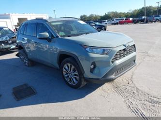 TOYOTA RAV4 XLE PREMIUM