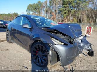 TESLA MODEL Y PERFORMANCE DUAL MOTOR ALL-WHEEL DRIVE