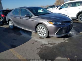 TOYOTA CAMRY LE