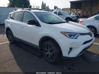 TOYOTA RAV4 HYBRID SE