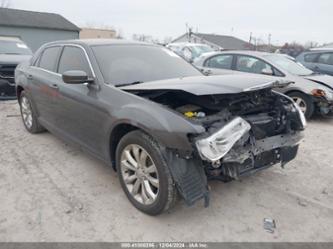 CHRYSLER 300 TOURING AWD