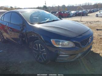 VOLVO S60 T5 DYNAMIC