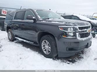 CHEVROLET SUBURBAN LT