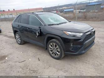 TOYOTA RAV4 XLE PREMIUM