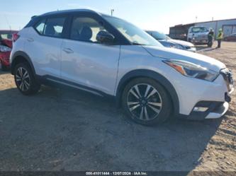 NISSAN KICKS SR