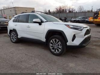 TOYOTA RAV4 XLE PREMIUM