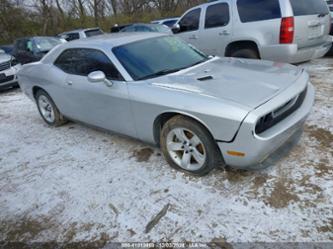 DODGE CHALLENGER SXT