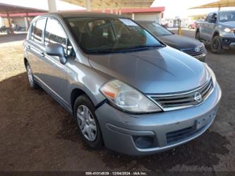 NISSAN VERSA 1.8S