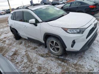 TOYOTA RAV4 XLE PREMIUM