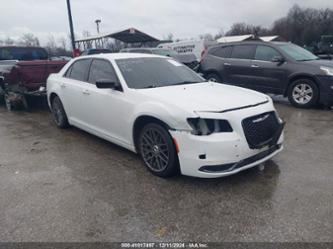 CHRYSLER 300 TOURING