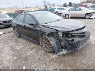 TOYOTA CAMRY SE NIGHTSHADE EDITION