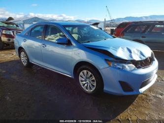 TOYOTA CAMRY HYBRID LE