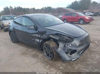 TESLA MODEL Y LONG RANGE DUAL MOTOR ALL-WHEEL DRIVE