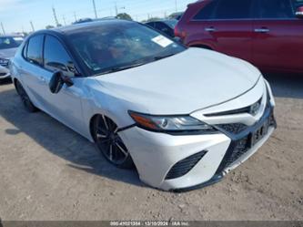 TOYOTA CAMRY XSE V6