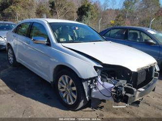 CHRYSLER 200 LIMITED