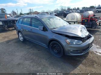 VOLKSWAGEN GOLF SPORTSVAN TDI SEL 4-DOOR