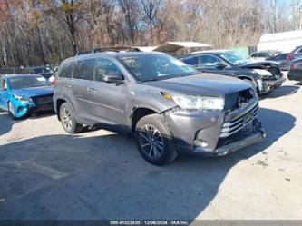 TOYOTA HIGHLANDER XLE