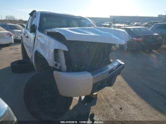 CHEVROLET SILVERADO 1500 LT