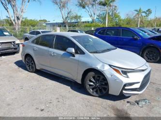 TOYOTA COROLLA HYBRID SE