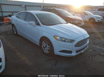 FORD FUSION SE