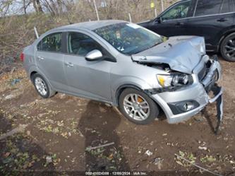 CHEVROLET SONIC LT AUTO