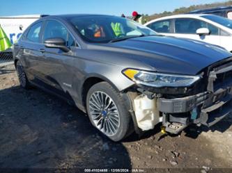 FORD FUSION HYBRID TITANIUM