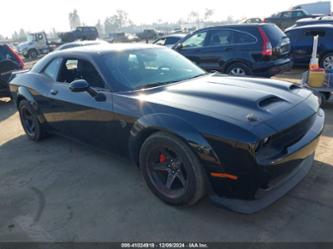 DODGE CHALLENGER SRT SUPER STOCK