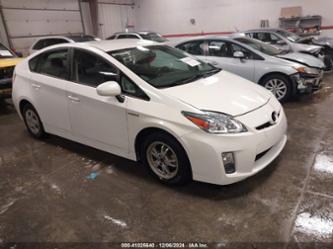 TOYOTA PRIUS IV