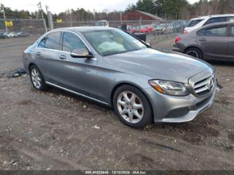 MERCEDES-BENZ C-CLASS LUXURY/SPORT