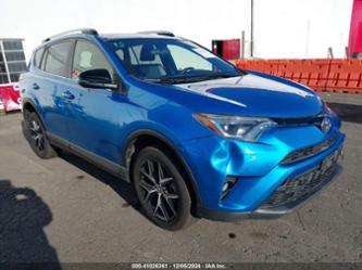 TOYOTA RAV4 SE