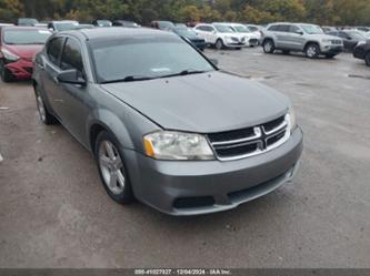 DODGE AVENGER SE