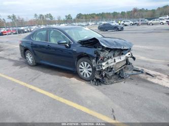 TOYOTA CAMRY HYBRID LE