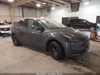 TESLA MODEL Y PERFORMANCE DUAL MOTOR ALL-WHEEL DRIVE