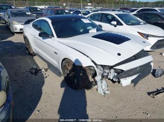 FORD MUSTANG GT PREMIUM