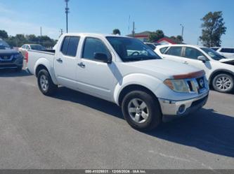 NISSAN FRONTIER SV